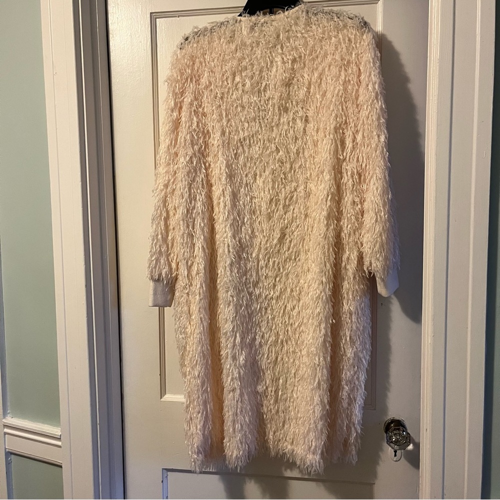 NWT Dolls Kill Acoa Long Feather Cardigan Size Large - Picture 4 of 4